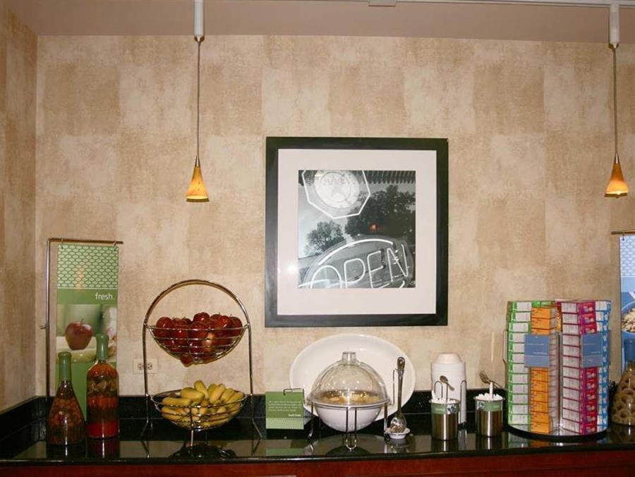 Hampton Inn & Suites Bolingbrook Dış mekan fotoğraf