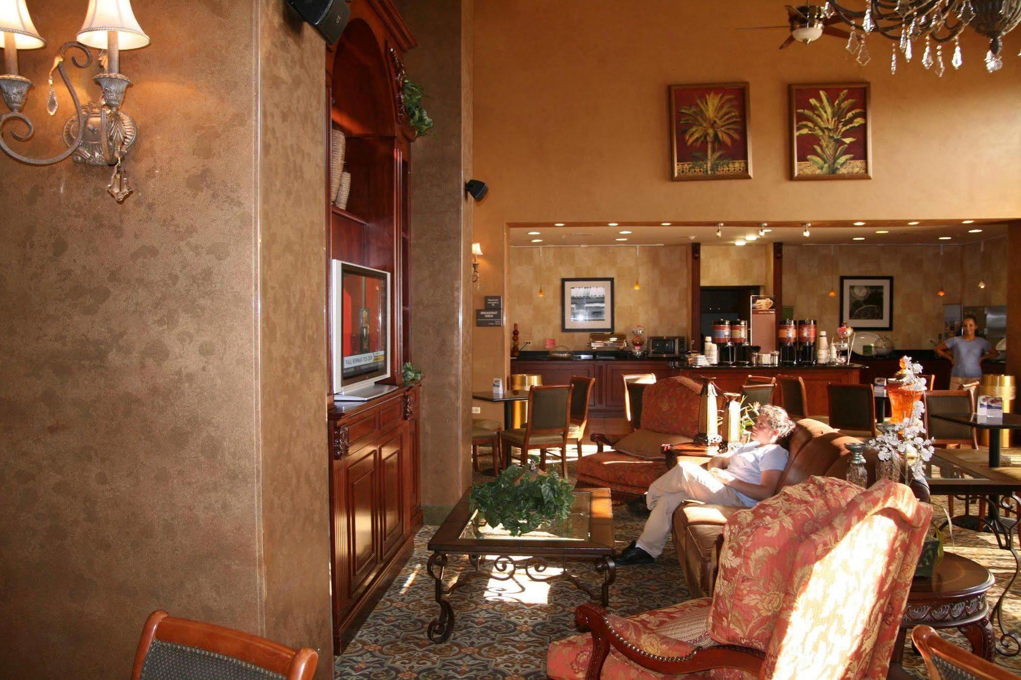 Hampton Inn & Suites Bolingbrook Restoran fotoğraf